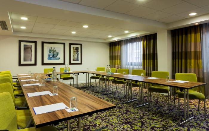 Holiday Inn Express Harlow By IHG