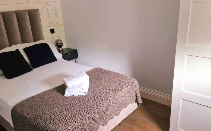 Stylish 2 Bed @ Westminster Victoria