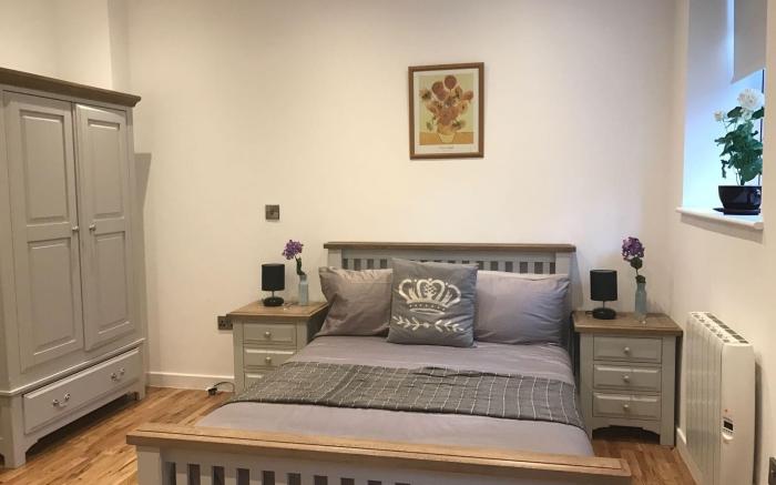 Central 2Bedroom Apartment with Terrace and Garage