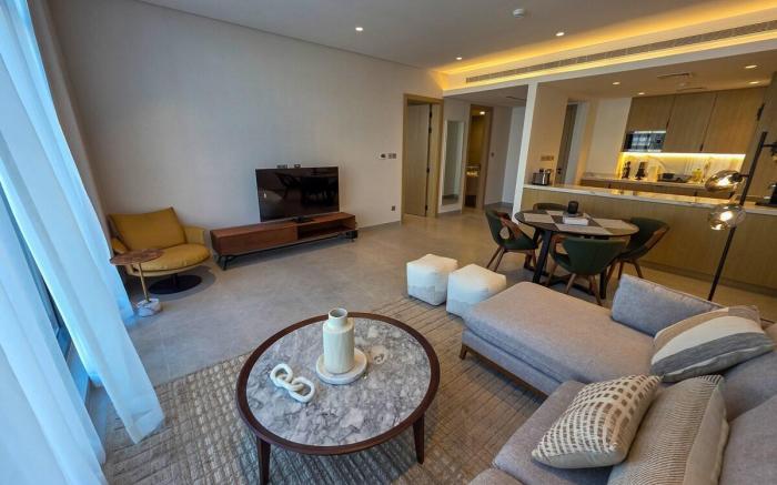 Sleek 1BR Haven | Comfort and Style in Pearlhouse!