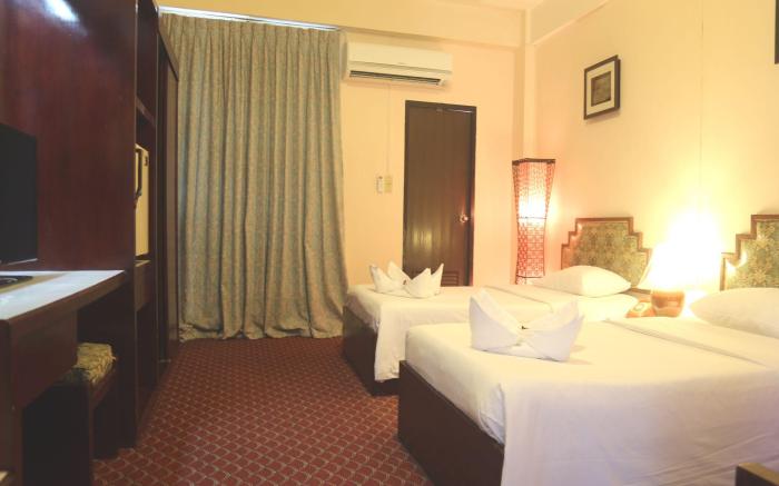 Romeo Palace Hotel