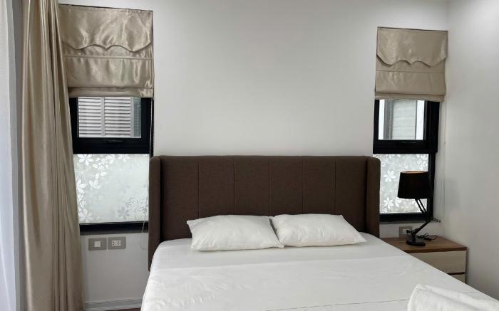 Sofia Westlake Apartment
