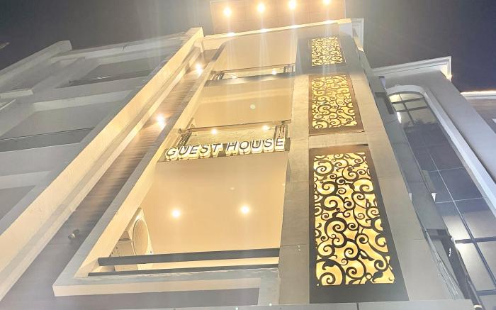 VNS - SUNAYANA GUEST HOUSE -Near Kashi Temple