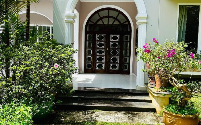 Jakaranda Villa Dalat