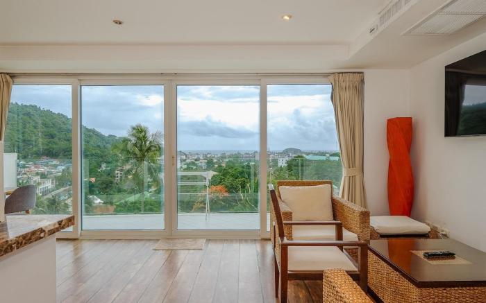 Sea-View Condo | 5 Min Walk to Kata Beach C206