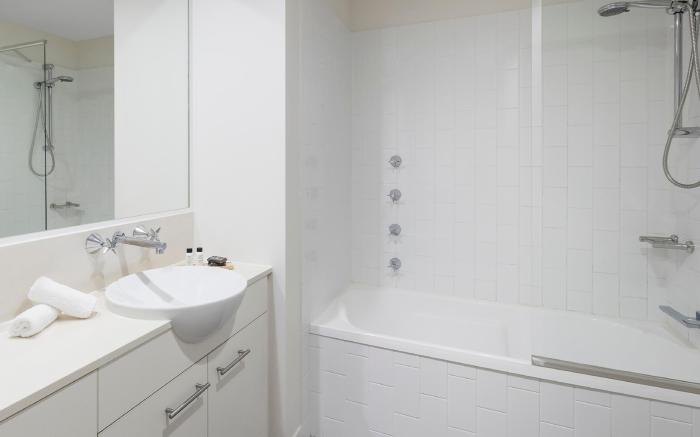 Oaks Brisbane on Margaret Suites