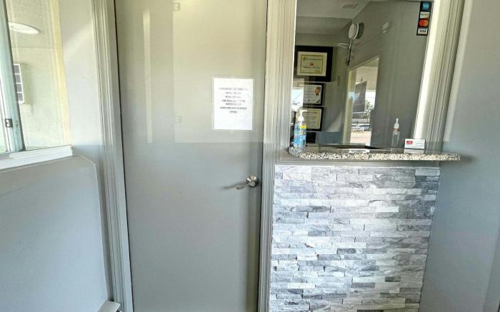 Red Carpet Inn and Suites Wrightstown