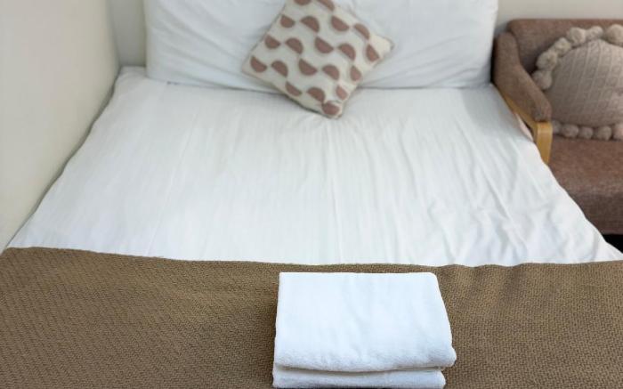 Cozy Double Room in Ximending [僅限境外旅客入住]