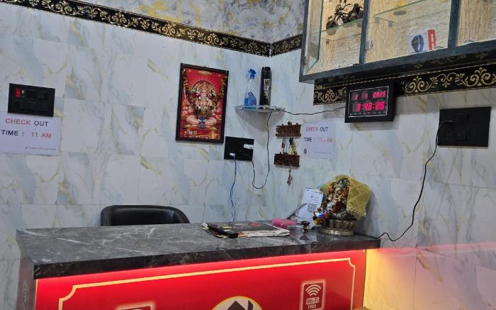VNS - KASHIKA GUEST - HOUSE - Near Kashi Temple
