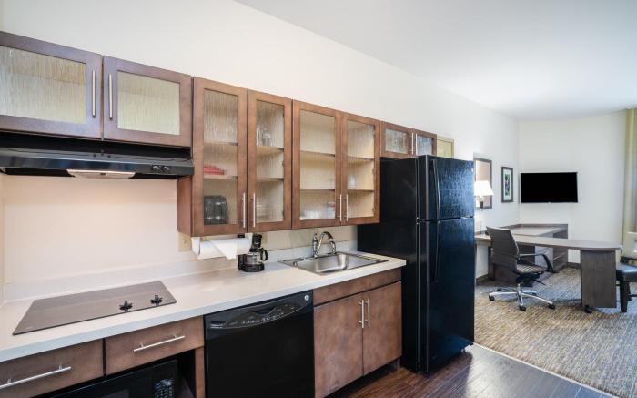 Candlewood Suites Auburn By IHG