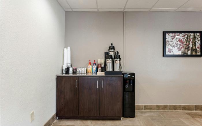 Red Roof Inn Birmingham South