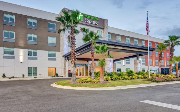 Holiday Inn Express Fort Walton Beach Central By IHG