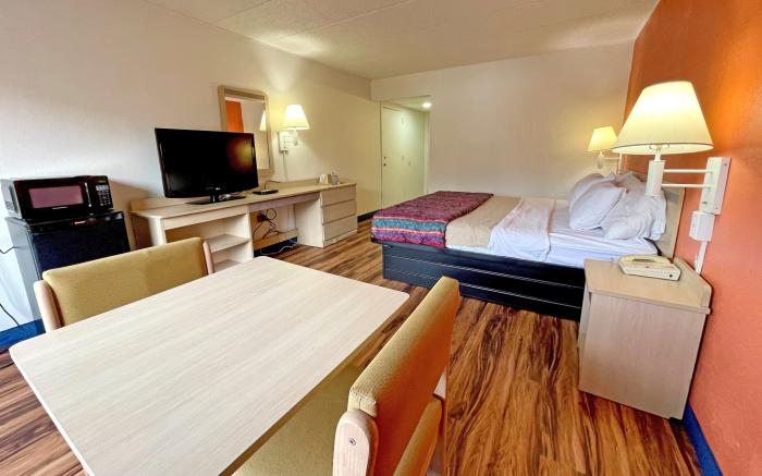 Red Carpet Inn Gibbstown NJ