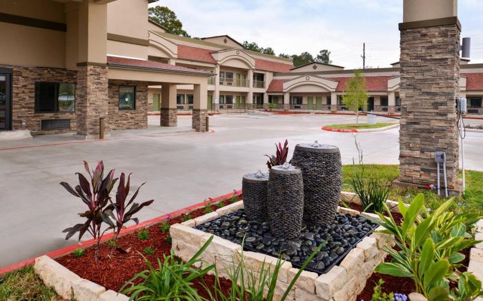 Scottish Inn & Suites - Conroe