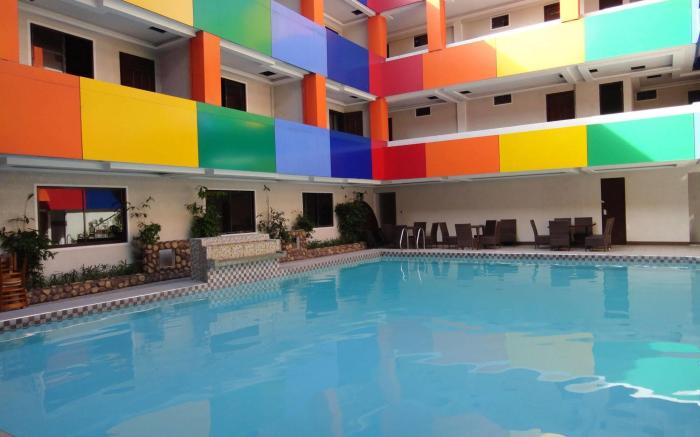 Fave Hotel Angeles City formerly Hotel America