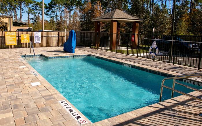 CANDLEWOOD SUITES - JACKSONVILLE - MAYPORT By IHG