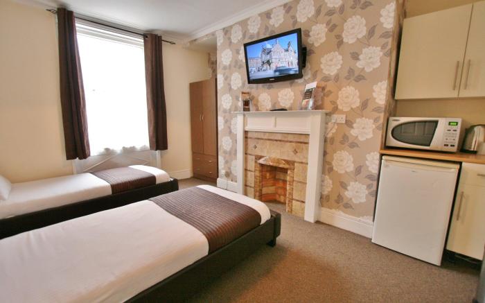 Central Hotel