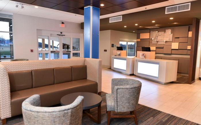 Holiday Inn Express And Suites MADISONVILLE By IHG