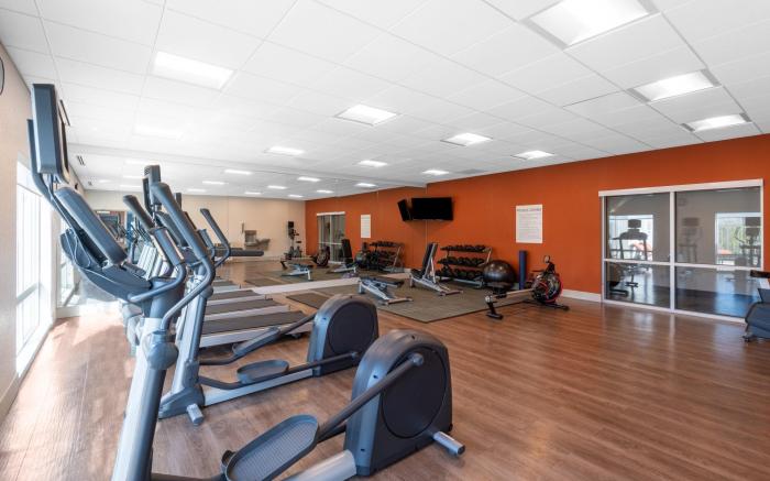Holiday Inn Express And Suites Phoenix - Airport North By IHG