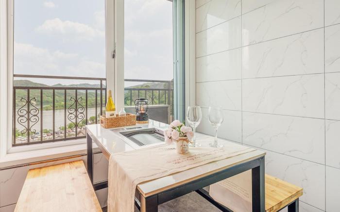 Gapyeong Ribbon Spa Pool Villa