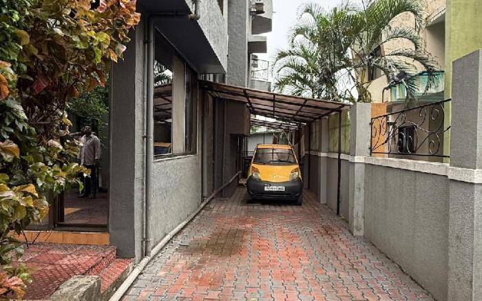 Luxury 4 BHK Villa with Pool