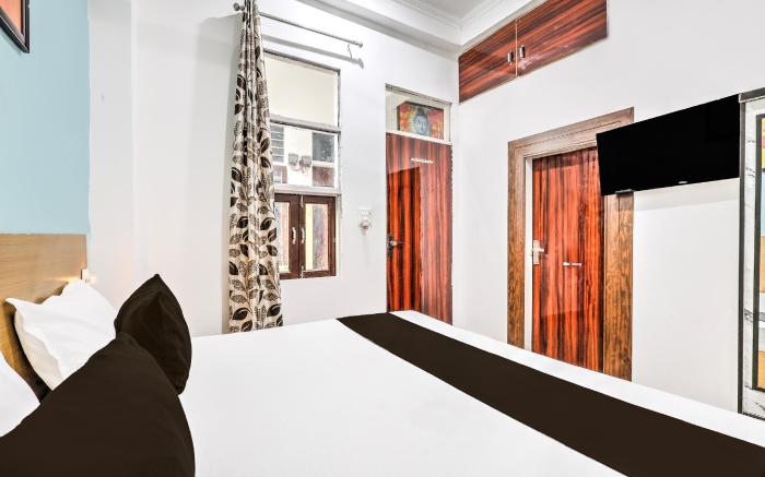 Hotel O Vrishti Residency