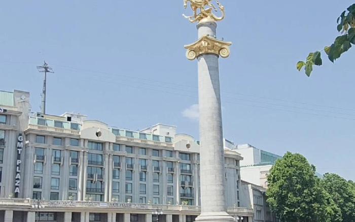 Vintage Hostel At Freedom Square