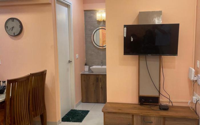 Tahnom Retreat| Cozy Modern Stay