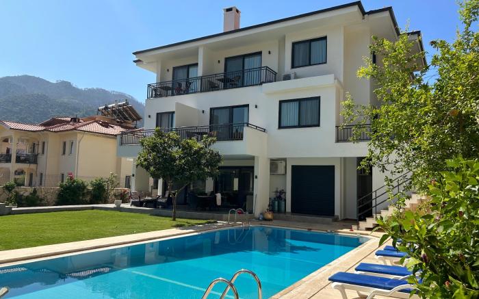 White Suites Icmeler