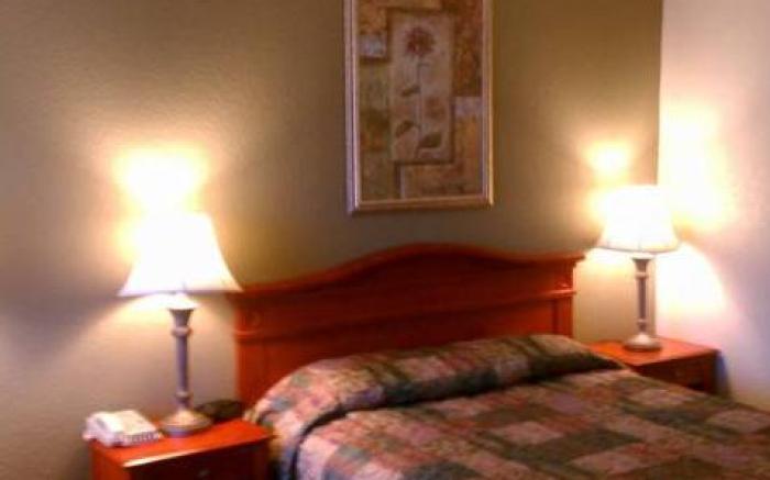 Days Inn by Wyndham Lebanon