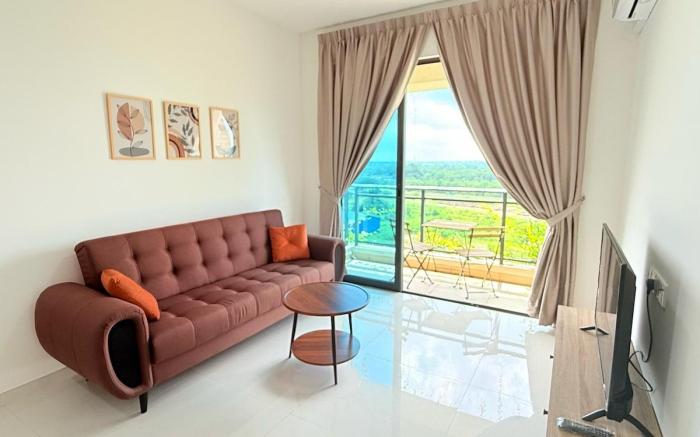 Starview Bay 2BR | Sleeps 5 | Near Forest City Hub