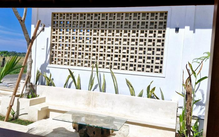 Tranquil 2BR Villa with Rice Field & Sunrise View