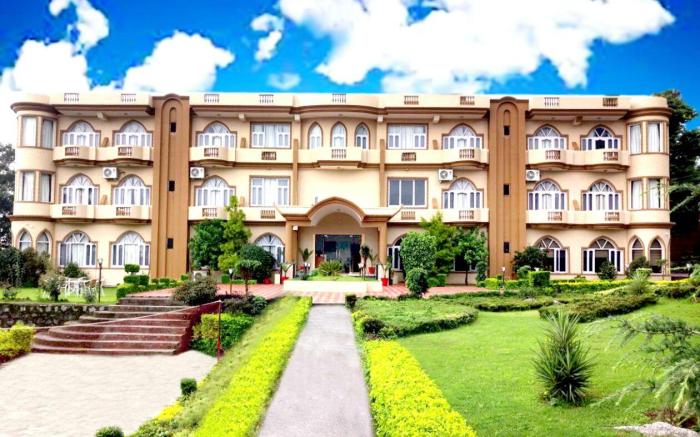 Imperial Heights Resort