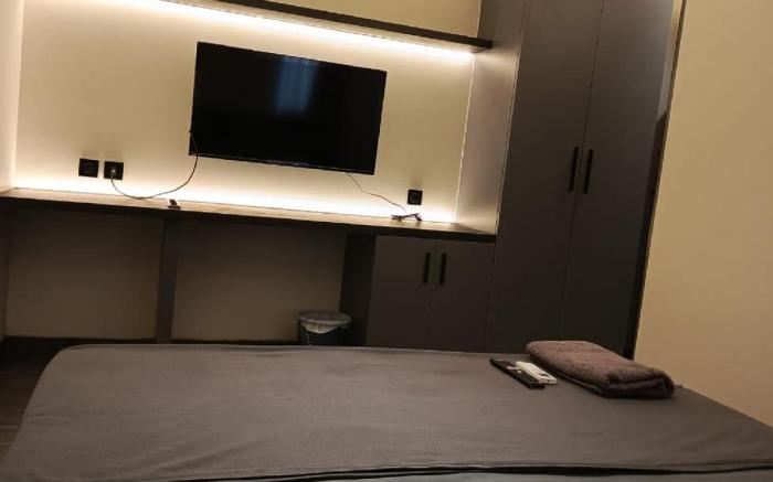 Capital O 94587 Hotel Kebon Jahe