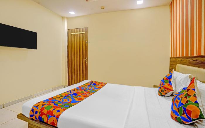 FabHotel Galaxy Inn - Nr. MIDC Andheri