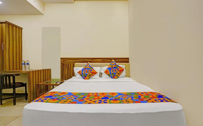 FabHotel Galaxy Inn
