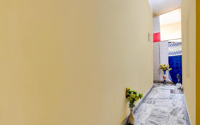 Hotel O V.K Homestay