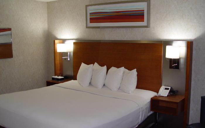 Hiltop Hotel