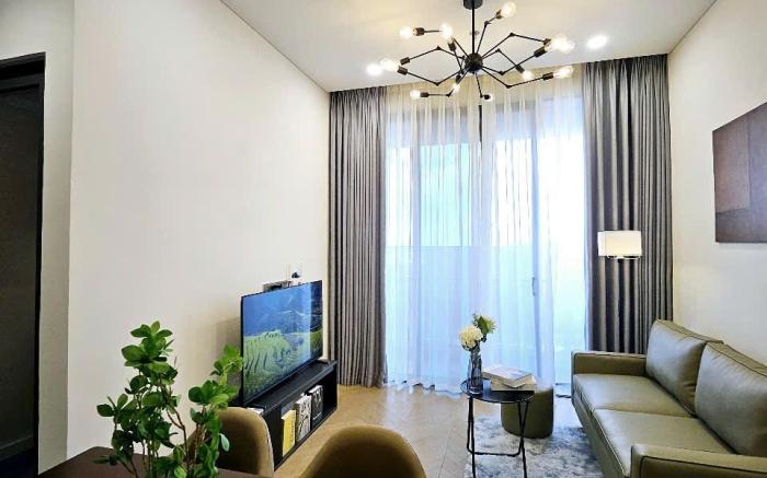 Lumiere Riverside | Stylish Condo |Great City View