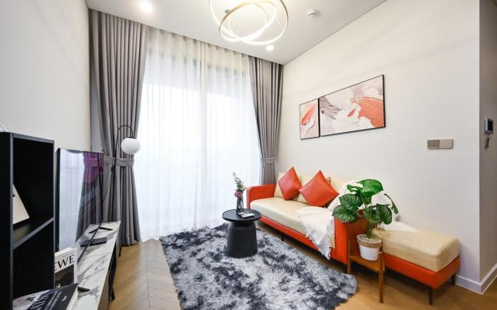 Luxury 2br/ Gym&Pool / Lumiere Riverside/City view