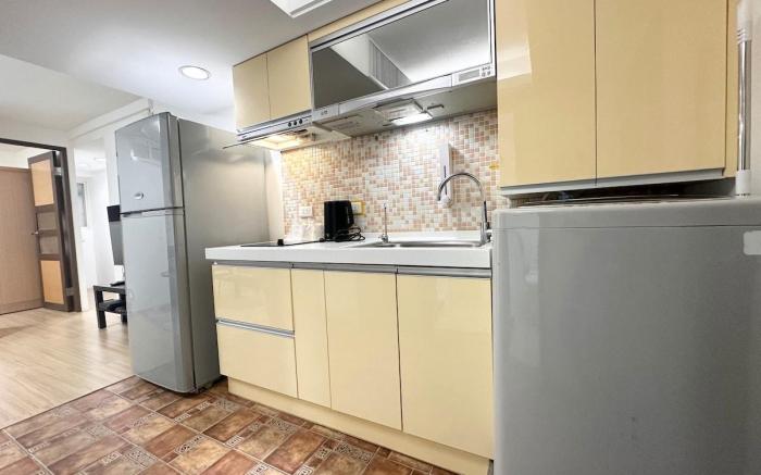 Ximen Taipei Station Xining Elevator Two Bedrooms