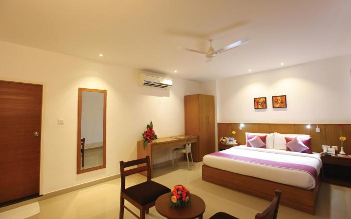 Hotel Samudra Sreekandapuram