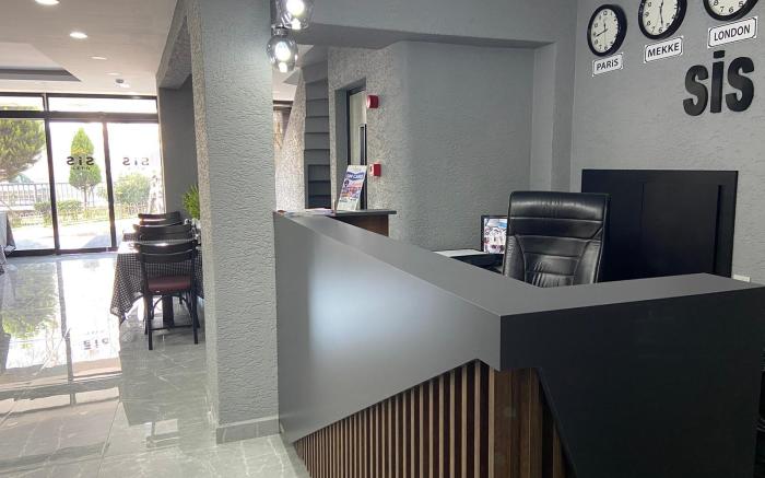 SIS HOTEL