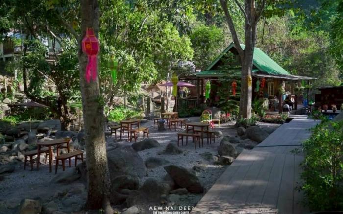 Mae Kampong Hill