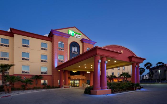 Holiday Inn Express Hotel and Suites South Padre Island By IHG
