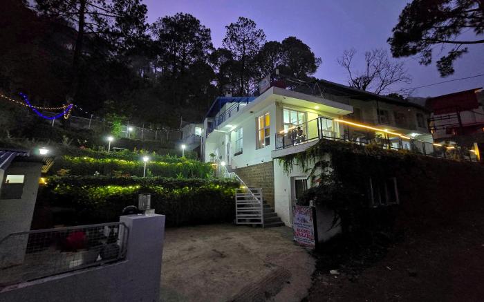 Golden Zenith Villa