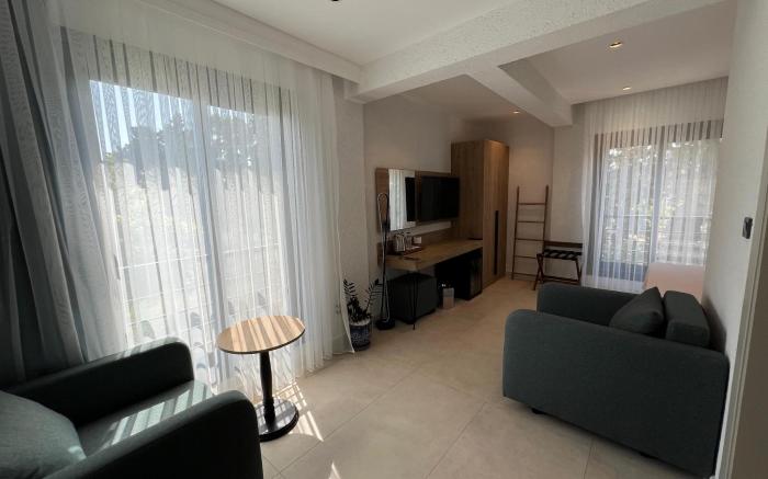Taga Hotel