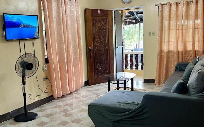GUEST HOUSE at Tayabas Quezon!