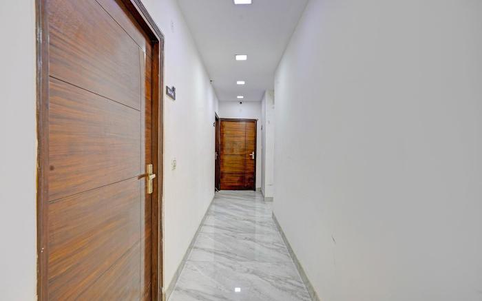 FabHotel Dream House - Noida stadium