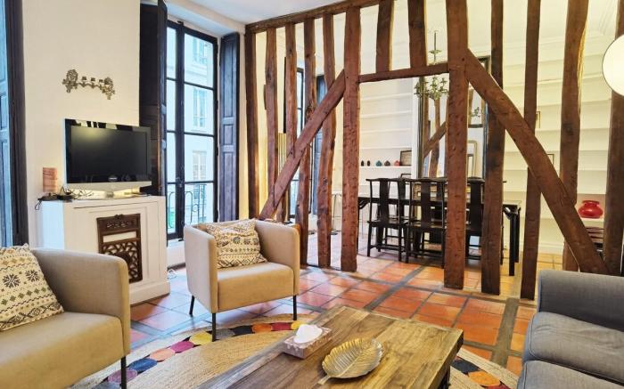 3 bedrooms/Le Marais style /3 mins to République